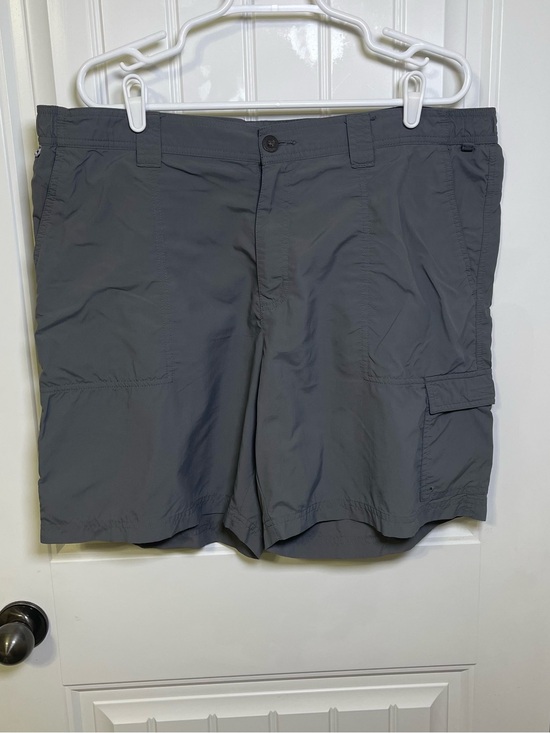 Columbia Sportswear Company Other - Columbia Sportswear Co. Men's 40 Gray Cargo Shorts Performance Fishing Gear